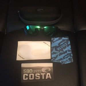 Like New Costa OYB 10 Sunglasses